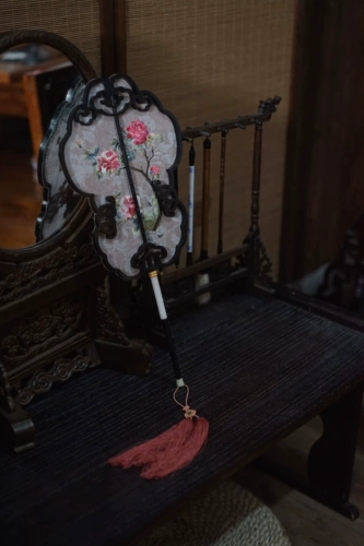 Конец концов восточного эстетического сада Шокирующая мечта о оригинальном вышивом вентиляторе Ханфу