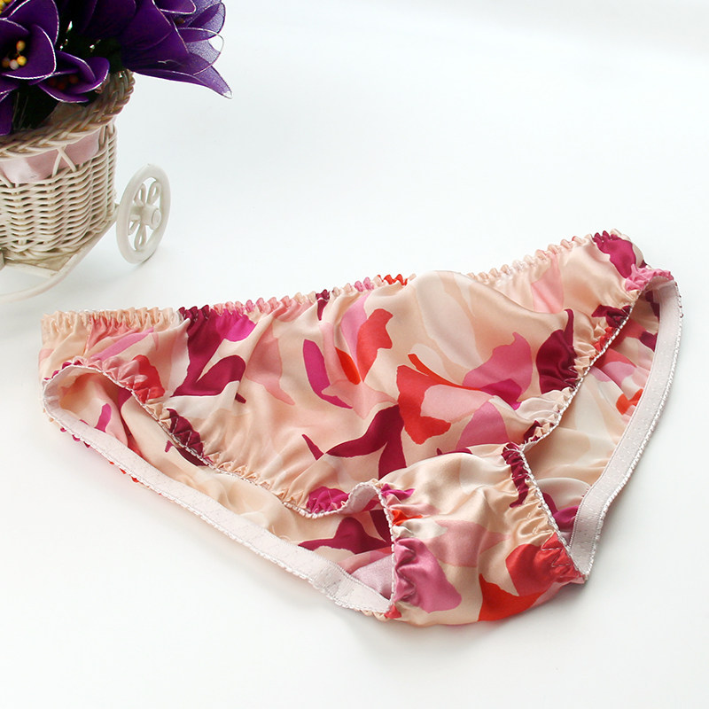 New Arrivals 100% Mulberry Silk Silk Panties Women's Low Waist Briefs For Mom Exquisite Printing