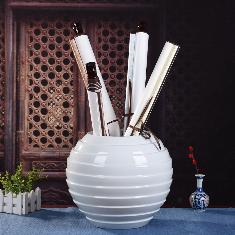 Jingdezhen ceramic painting and calligraphy cylinder calligraphy and painting barrel scroll cylinder calligraphy and painting storage cylinder study desktop painting barrel small vase
