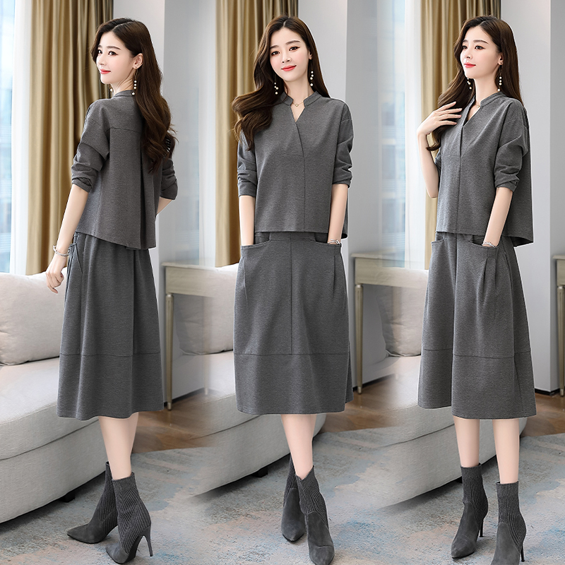 Dress Set for Women, Two-Piece, 2026 Early Spring New Style, Elegant, Tummy-Concealing, Slimming, Stylish, Age-Reducing, Mother's Outfit Dress