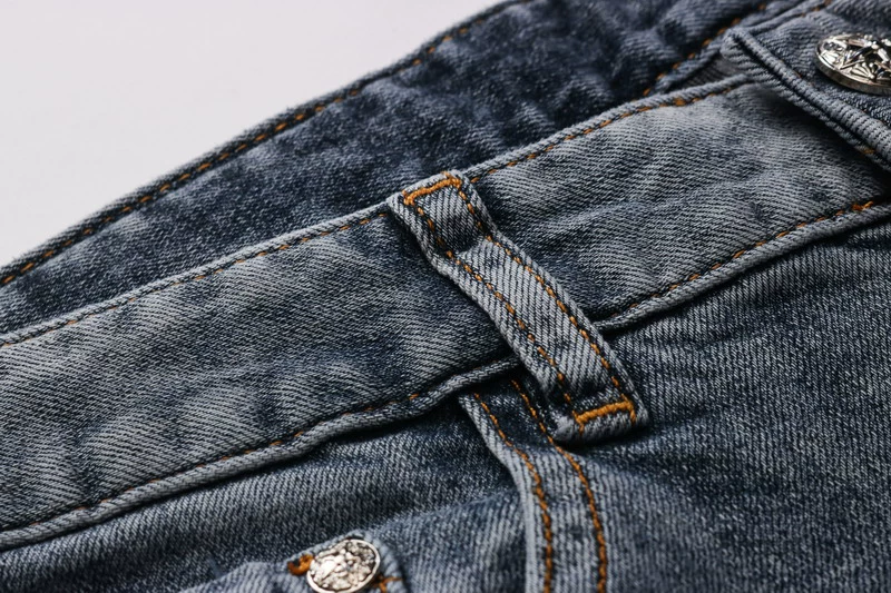 Thương hiệu thời trang ăn mày rách quần jeans nam mùa hè mỏng phần chân thon dài xu hướng quần dài màu xám nhạt - Quần jean