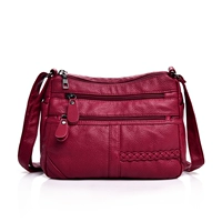 Четыре вертикальные полоски горизонтальные цветы красные