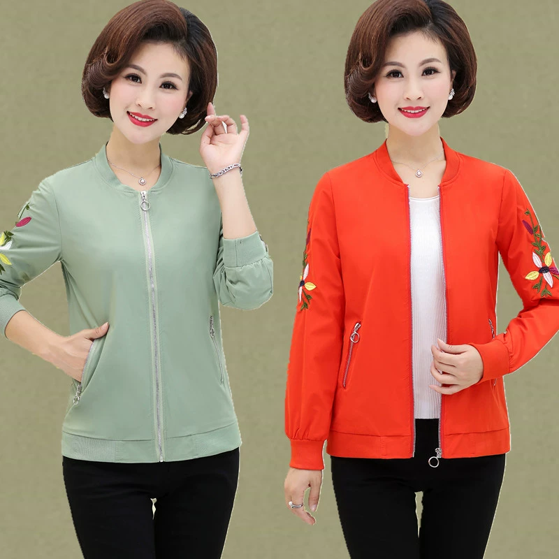 Áo khoác đồng phục bóng chày nữ bình thường 2019 dành cho phụ nữ trung niên ngắn tải áo khoác mùa xuân và mùa thu thêu - Áo khoác ngắn áo khoác len nữ hàn quốc