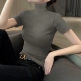 Весенняя футболка, высокий воротник, в обтяжку, в западном стиле