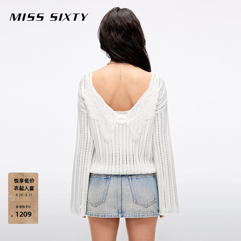 【Angel Series】Backless Miss Sixty 2026 Spring/Summer Knitwear Women's Heavy Craft White Vacation Style Sweater 【Angel Series】Backless Miss Sixty 2026 Spring/Summer Knitwear Women's Heavy Craft White Vacation Style Sweater