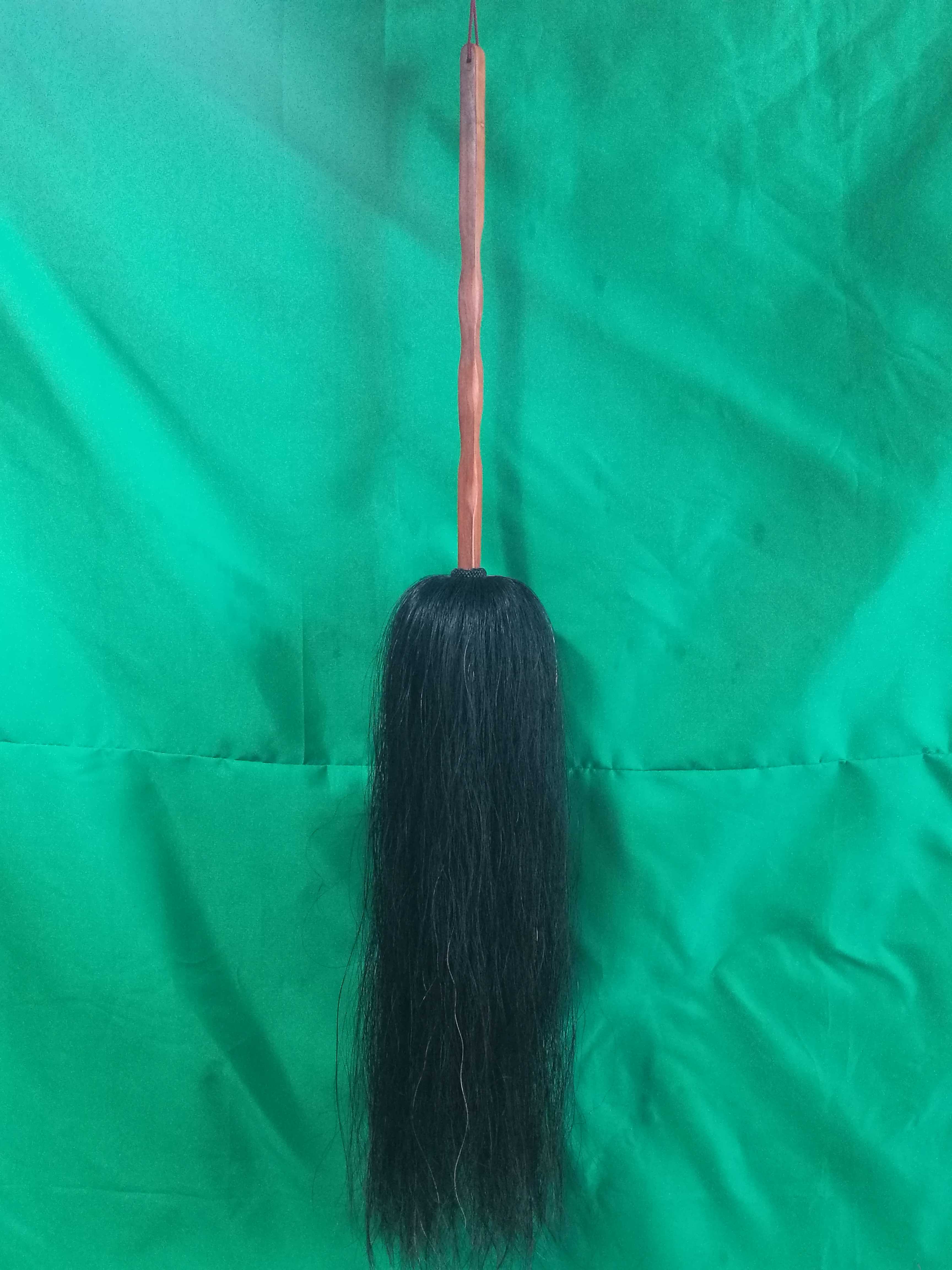 Black horsetail mahogany pole Tai Chi whisk dust floating dust help Shen Buddha dust shake child dust whisk