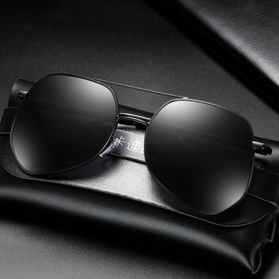 新款潮流太阳镜偏光防紫外线墨镜