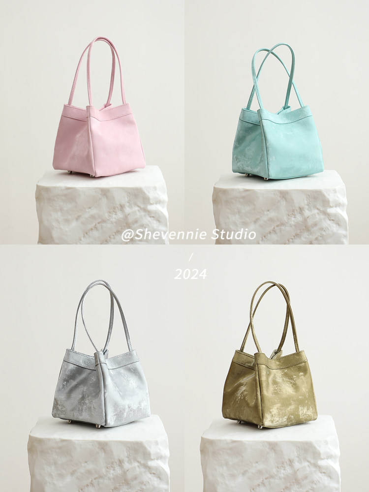 Shevennie Niche Chinese Style Tote: Your Next Obsession! - Detail image 3