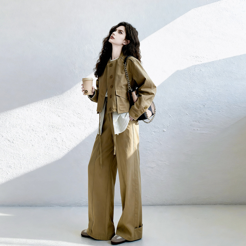 Very Stylish Workwear Casual Pants Set for Women, 2026 Autumn New Color-Blocked Jacket and Wide-Leg Pants Two-Piece Set Very Stylish Workwear Casual Pants Set for Women, 2026 Autumn New Color-Blocked Jacket and Wide-Leg Pants Two-Piece Set