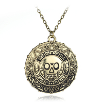 Pirates of the Caribbean Aztec gold coin necklace Aztec gold coin pendant necklace factory direct sales