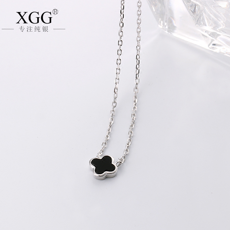 S925 silver black four-leaf clover necklace female Korean version of the simple student pendant fashion jewelry collarbone chain