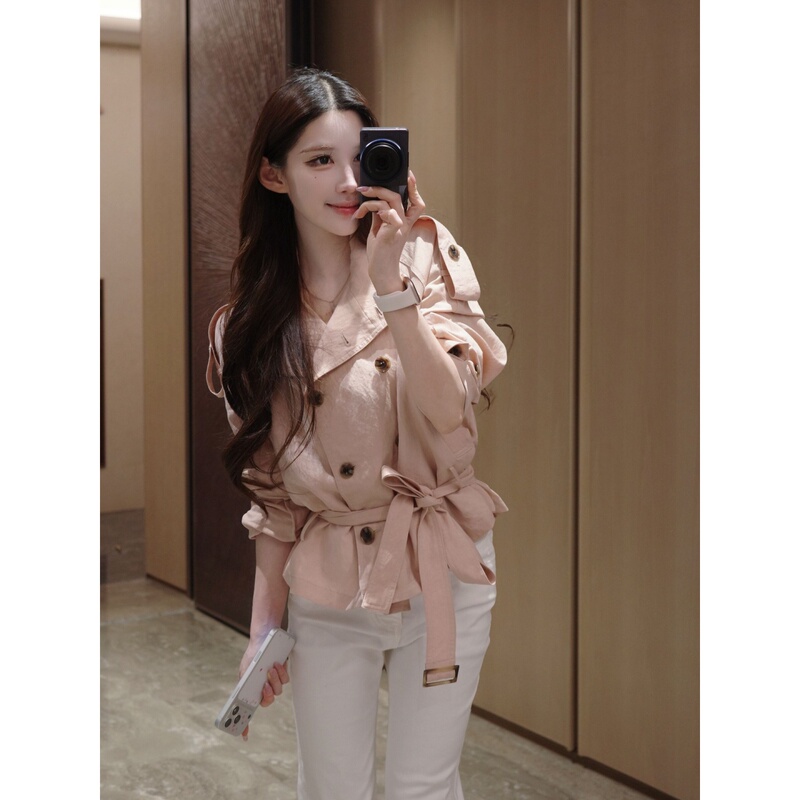 Korean-Style Pink Double-Breasted Trench Coat for Women, Early Autumn, Petite, Elegant, Casual Short Jacket, Waist-Cinching Top Korean-Style Pink Double-Breasted Trench Coat for Women, Early Autumn, Petite, Elegant, Casual Short Jacket, Waist-Cinching Top