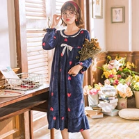 Flannel nightdress nữ béo mm200 kg kích thước lớn mùa thu và mùa đông dịch vụ nhà dài phần dày đồ ngủ lông san hô dày đầm mặc ở nhà