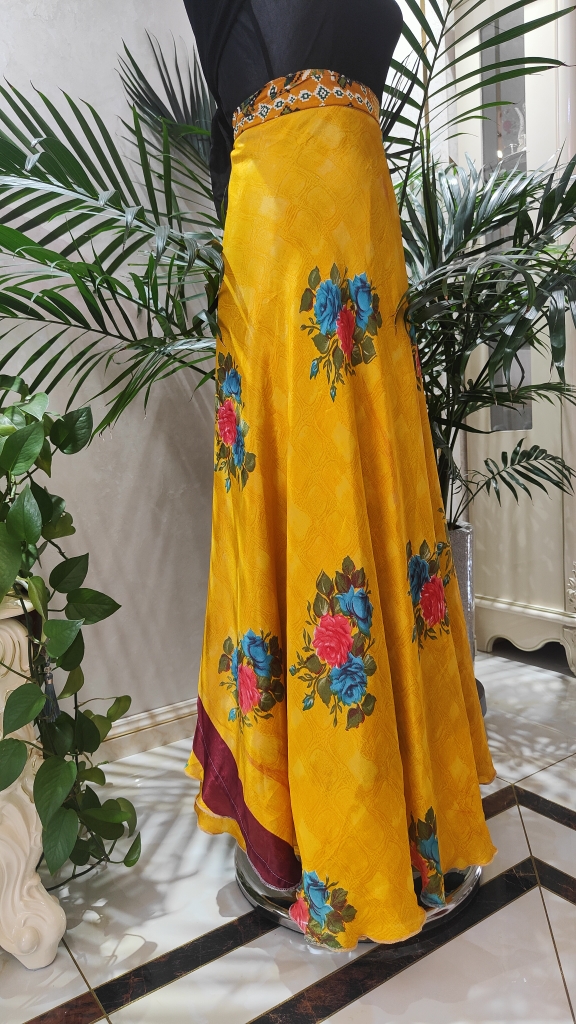 ネパールの植物シルクのラップスカート