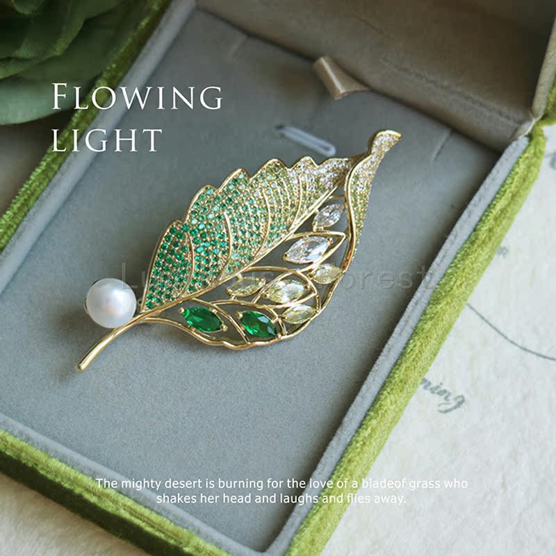 Leaf breast needle flow freshwater pearl senior luxury plant literary and art new birthday teacher's day present