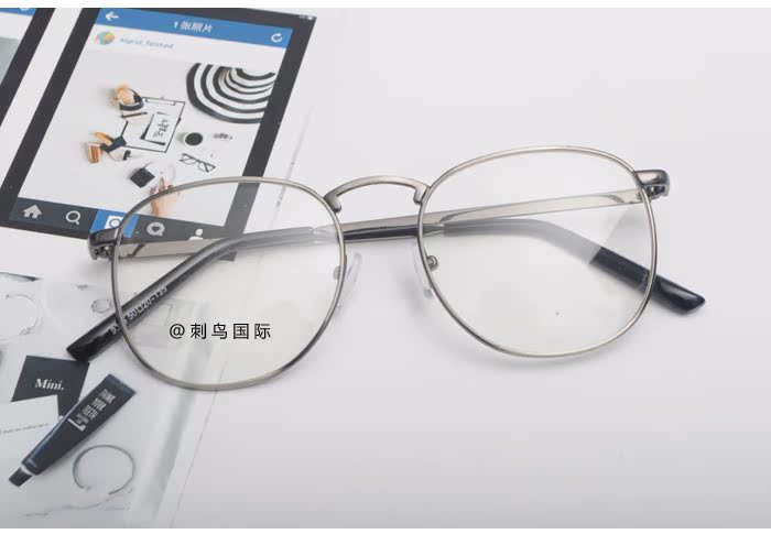 Quạt mới Zhang Dazhao Zhiiao với gương phẳng Đàn ông và phụ nữ có thể được trang bị kính cận kim loại khung kính cận thị Retro kính mắt cho bé