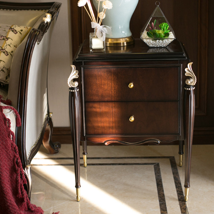 Minimalist modern American solid wood sofa edge a few European style tea table corner a few classical small square table living room sofa small side table