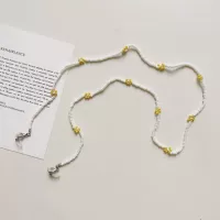 1. Желтые цветы из бисера Y7-2-2