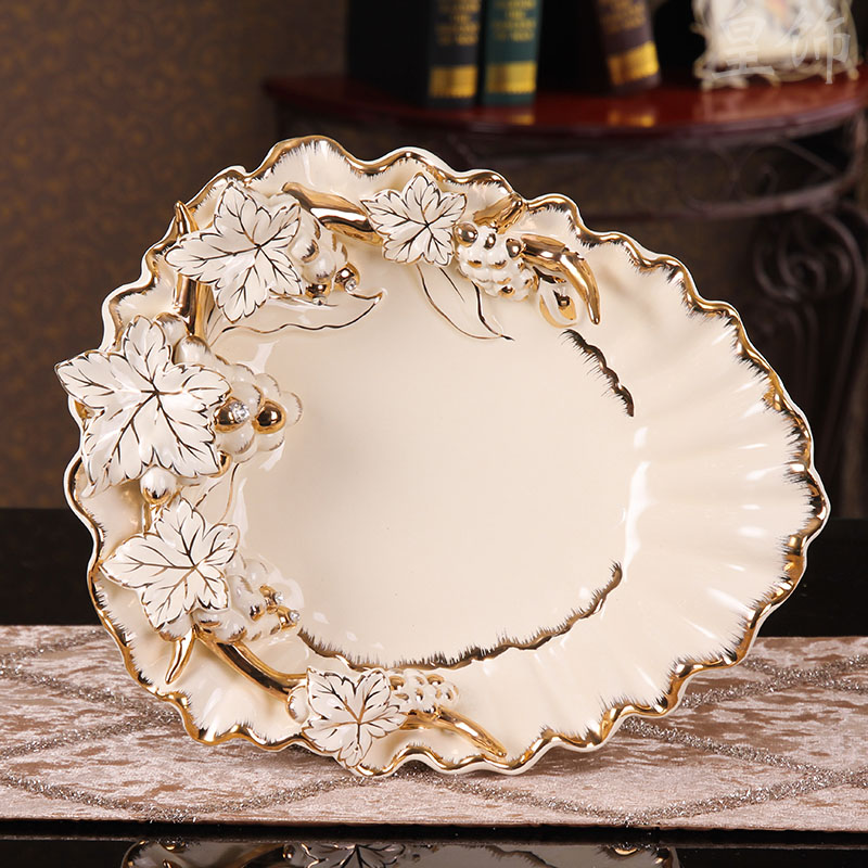 Creative and practical ceramic fruit plate decorations for the wedding gift