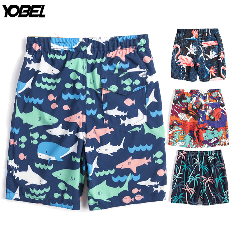 Boys, middle-aged and big children can go into the water, quick-drying loose shorts, children's beach pants, children's swimsuit, seaside boxer swimming trunks