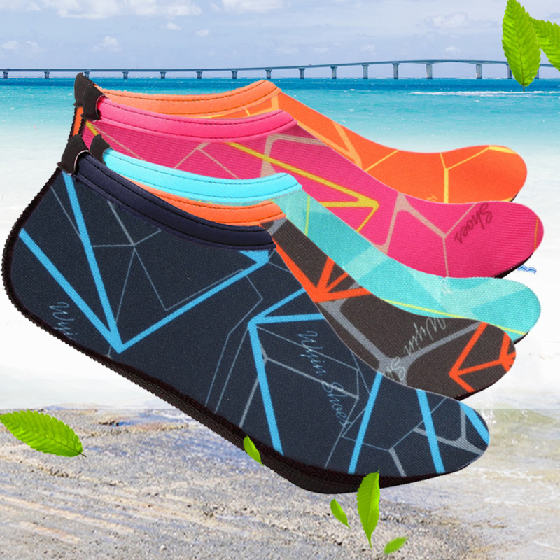 Beach socks, children's swimming socks, adult snorkeling socks, scratch-proof and cut-proof lightweight diving socks, women's quick-drying beach socks