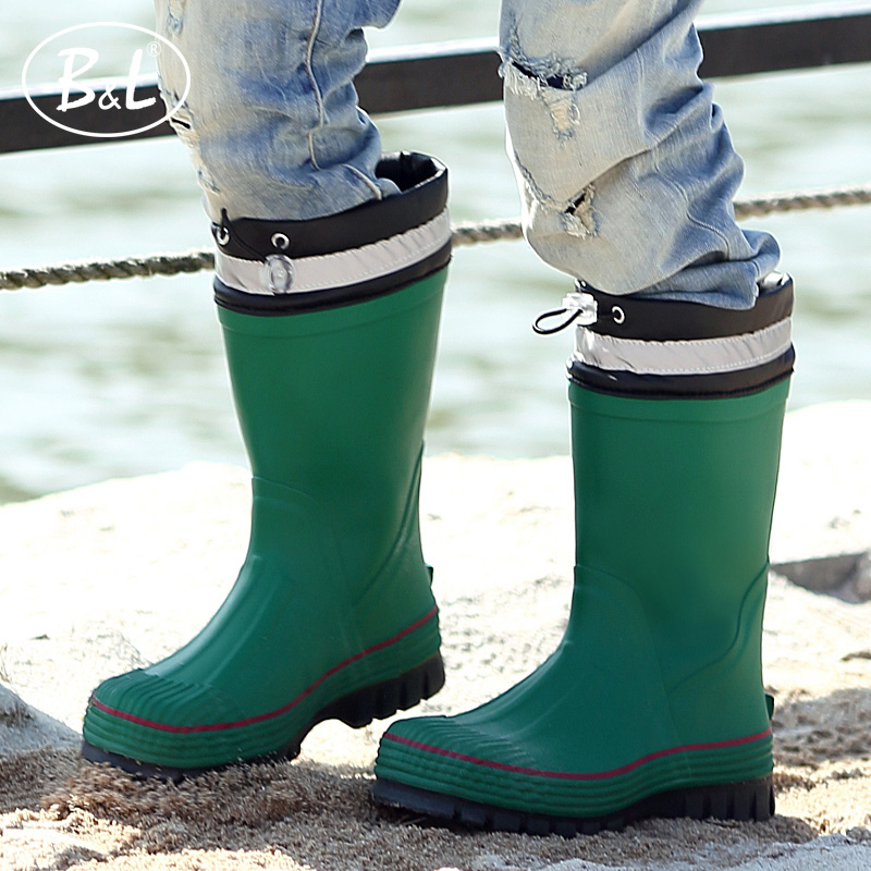 boys water boots