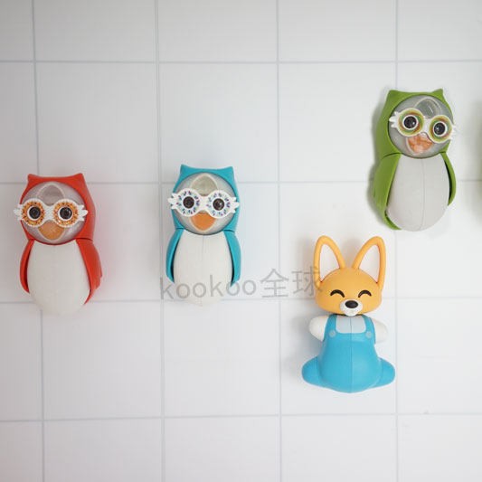 Malaysia imports Flipper children's toothbrush rack powerful suction cup cute cartoon anti-insect dust-proof toothbrush holder