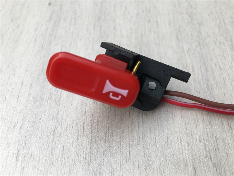 Suitable for Niu Electric Scooter U1/Us/G0/G1/F0 Horn Switch Button, Turn Signal Button Red Button Actual Product
