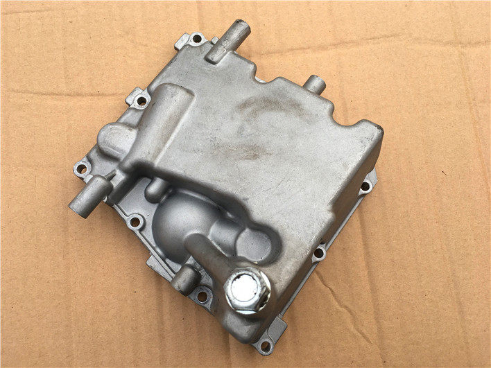 Apply 400NK Oil bottom shell CF400 Put oil bottom cover screw 11-18 years Universal bottom cover accessories