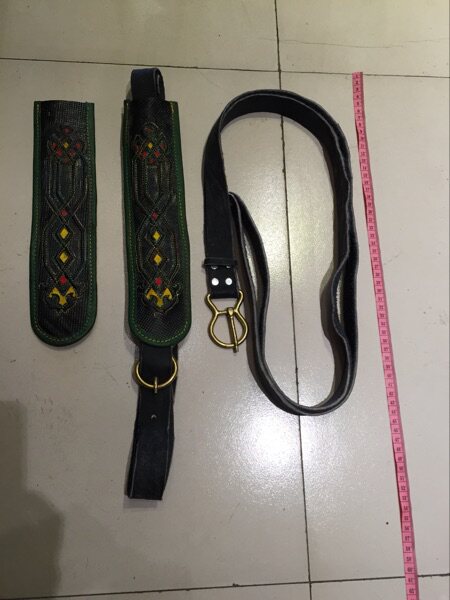 Stirrup belt Pedal belt Stirrup belt sleeve Pedal belt sleeve Copper clip Leather stirrup belt harness Equestrian horse riding wooden saddle