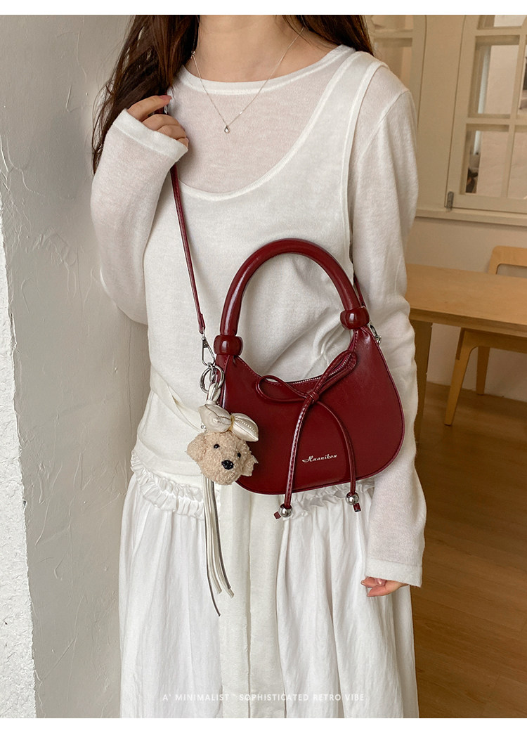 Exquisite Women's Versatile Crossbody Bucket Bag Small Tote_voghion.com