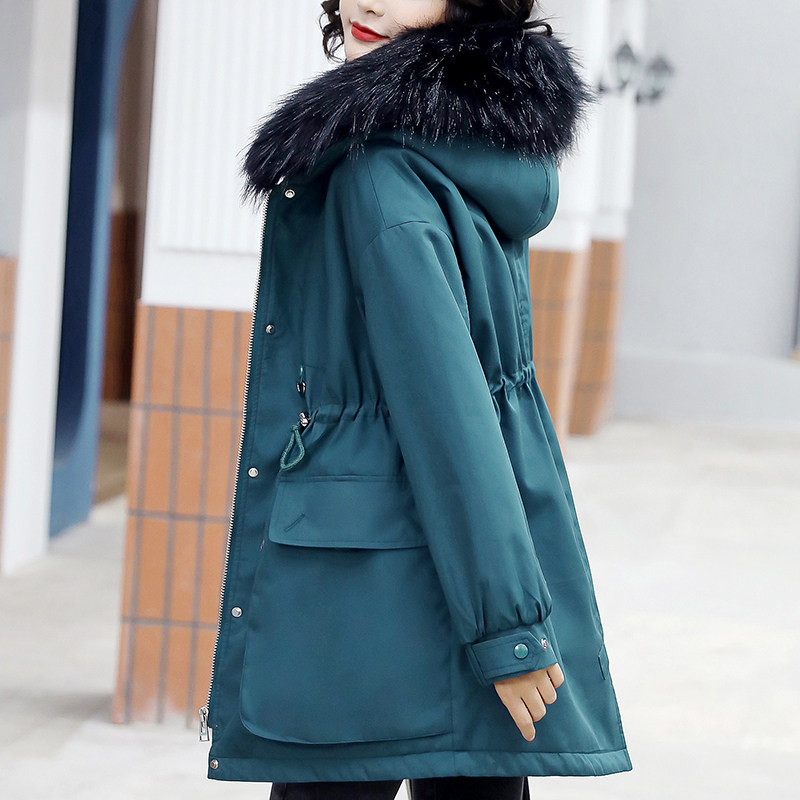 Winter women's coat plus velvet thickening pie to overcome the 2021 new cotton clothing women's design sense of niche popular cotton clothing