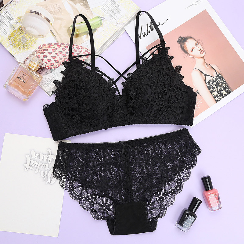 Lingerie suit Women's bra Poly Woo No Steel Ring Lace Sexy Little Chest Collection Deputy Milk Student High School Girl Bra Thin