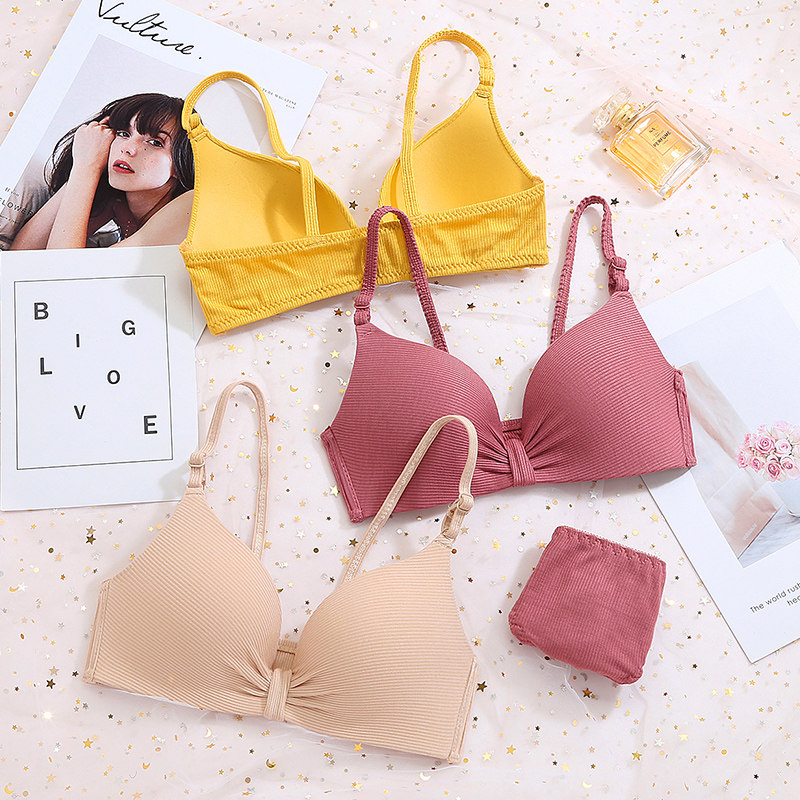 Underwear Women's thin section No steel ring small breasts to woo sexy, no-marks, minimalist student Summer vest cute bra