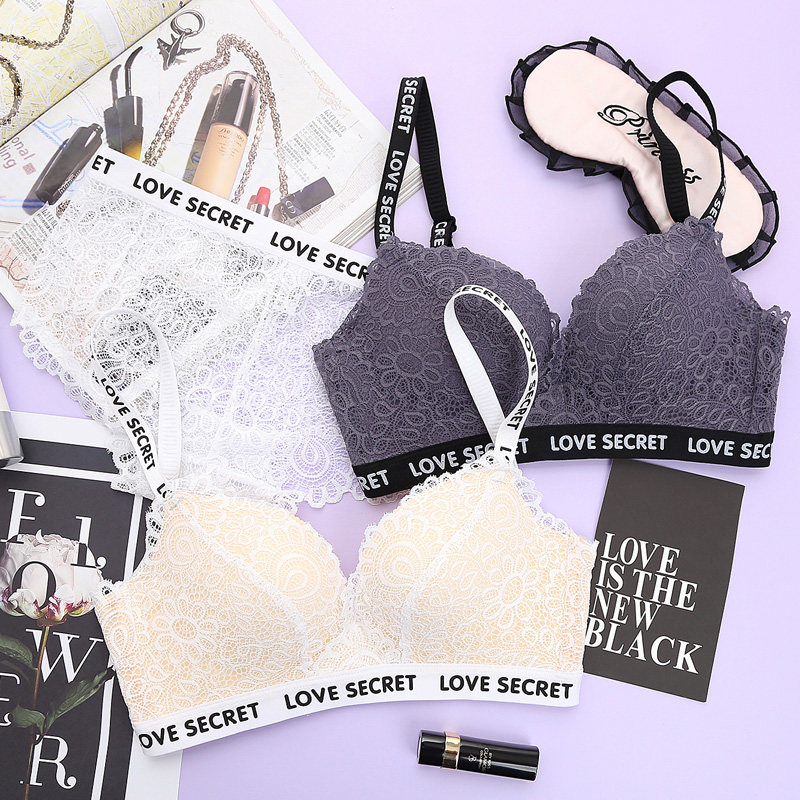 Lace sexy complete set of underwear female students high school girls small breasts close breasts anti-sagging bra gather no steel ring