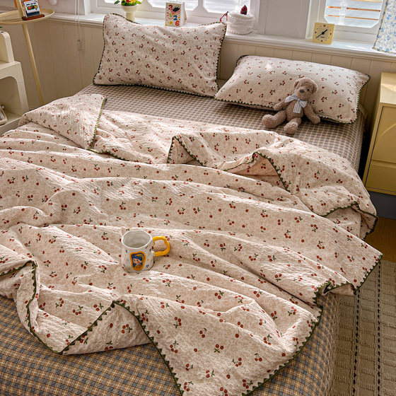2026 New Model A-Grade Double-Layer Gauze Summer Quilt, Cloud-Soft Cotton Gauze Air-Conditioning Quilt Core, Machine Washable Thin Quilt for Summer 4