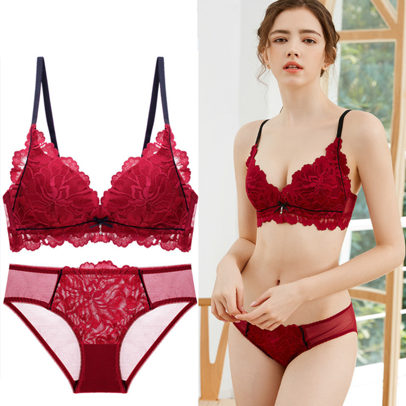 New sexy lace no steel ring underwear set small chest gathered thin section Benming year red ladies underwear bra