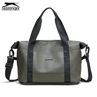 Модернизированную версию оливково-зеленого цвета можно носить через плечо [расширяющий слой может увеличить вместимость примерно на 40%].