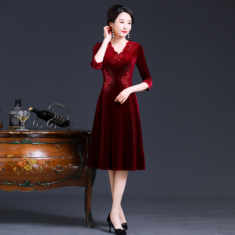 Wedding mother dress noble large size belly cover dress young mother-in-law happy mother-in-law wedding dress velvet cheongsam