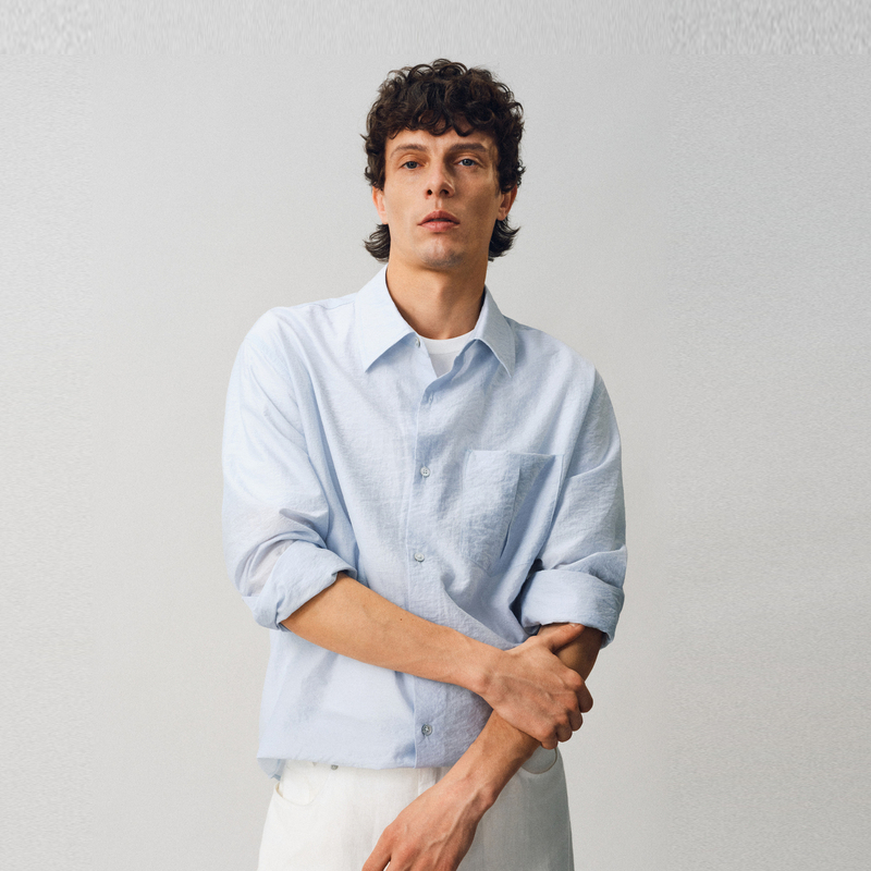 Long-Sleeved Shirt with a Light and Airy Texture Nonradical Long-Sleeved Shirt with a Light and Airy Texture Nonradical