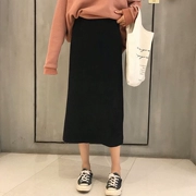 Chia váy nữ mùa thu năm 2018 mới của Hàn Quốc phiên bản của màu rắn lỏng hoang dã phần dài eo cao là gói mỏng hip váy