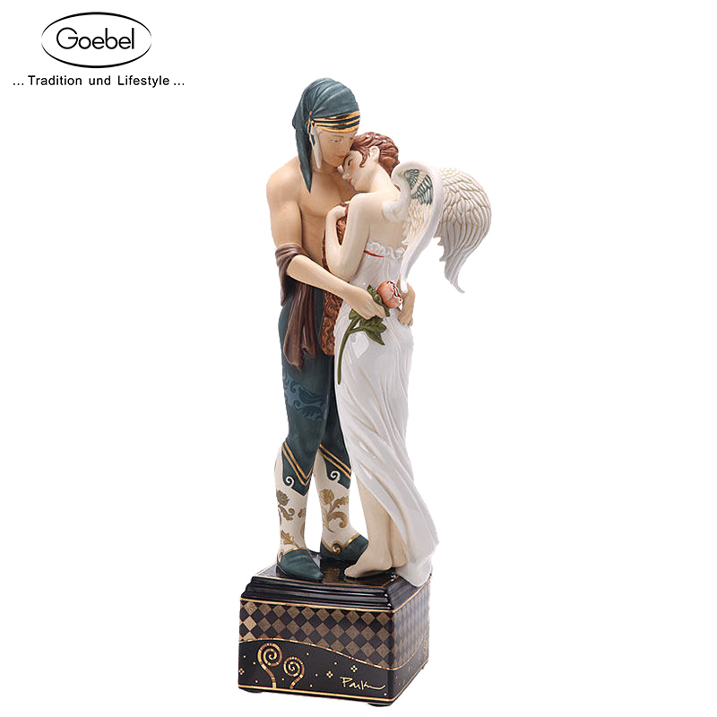 Germany Goebel imported ceramic couple ornaments limited edition wedding gifts Art gifts Creative gifts