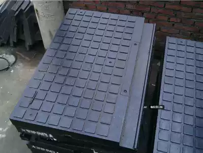 Rubber deceleration Ridge Railway City Crossing board road rubber crossing pad p43 p50p60 railway crossing pad