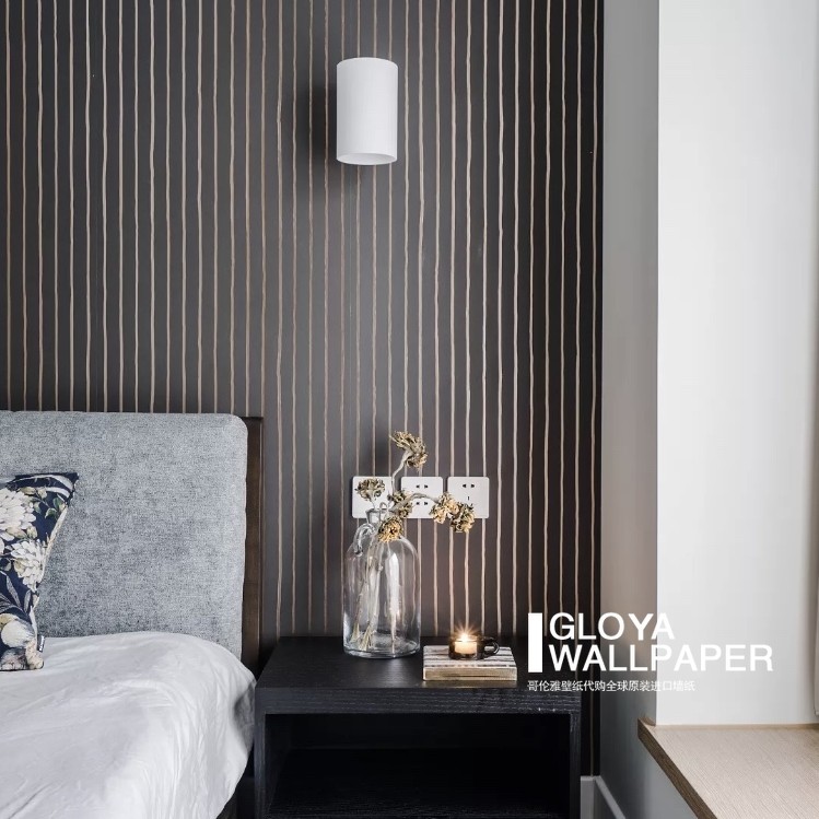 Spot UK Imported Wall Paper Asymptotic Fine Striped minimalist light extravagant wallpaper to properly recommend 100% 