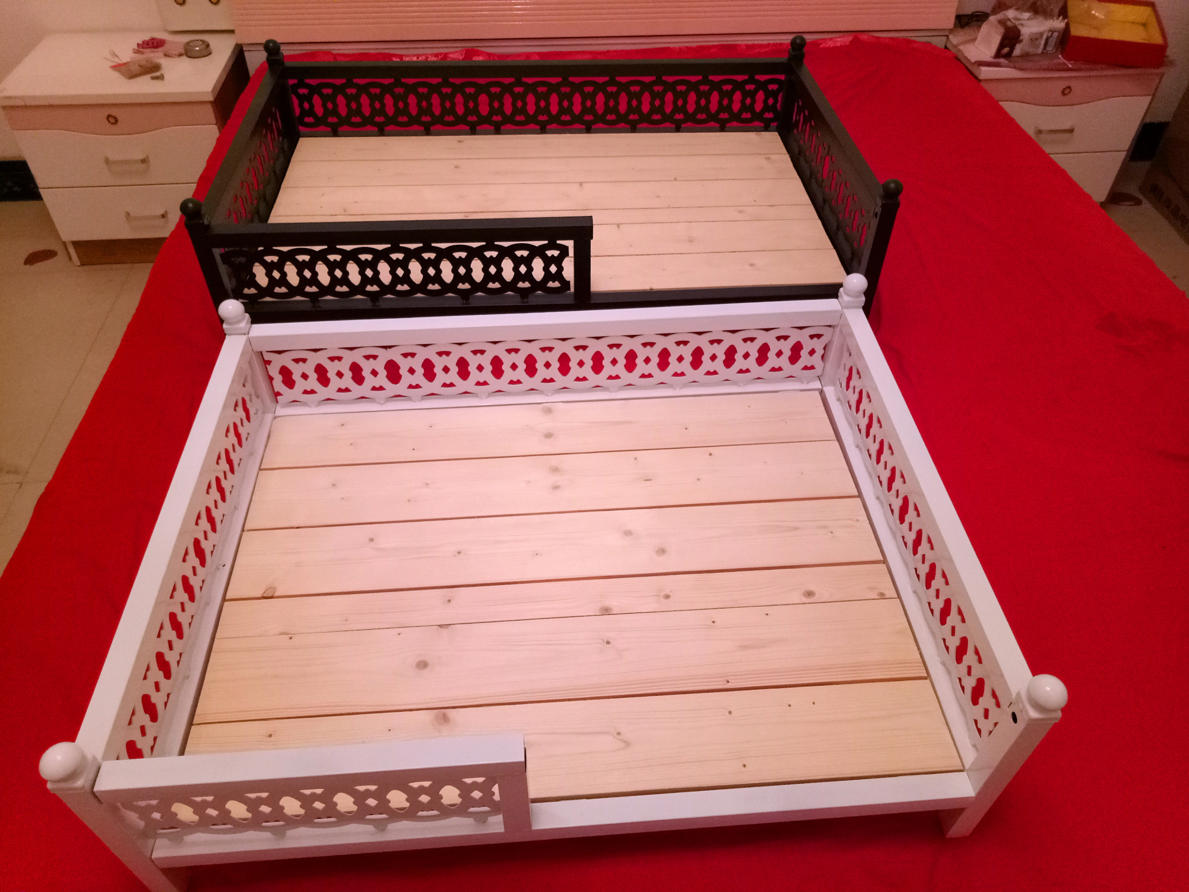 Pet kennel dog bed cat bed small and medium-sized pet supplies solid wood bed removable and washable bite-resistant moisture-proof iron bed frame for all seasons