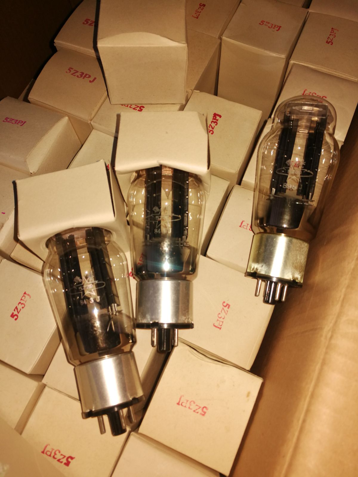 In the same period, single box Dawning 5Z3P tube J military grade 5U3C 5U4G 5AR4 5R4 5Z3PA rectifier tube T