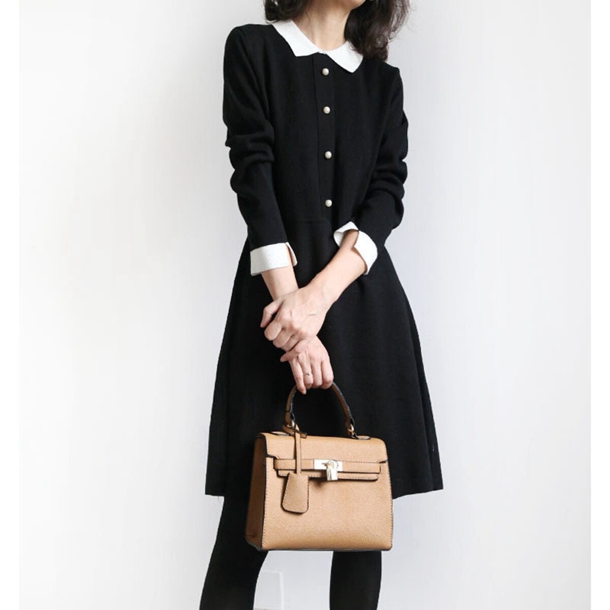 Fan-style foreign dress woman long sleeve 2021 new autumn winter display slim medium long version Temperament Crash wool Neckline Knitted Dress