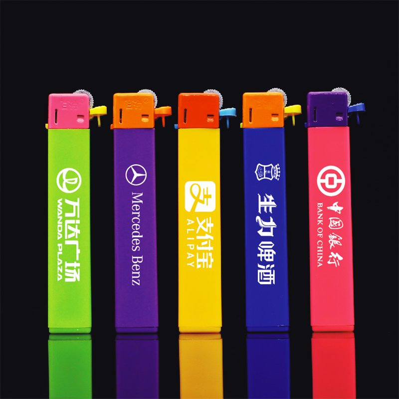 Pulley dùng một lần quảng cáo nhẹ hơn tùy chỉnh logo chữ bán buôn đá mài nhẹ hơn tùy chỉnh bàn chải in - Bật lửa bật lửa điện