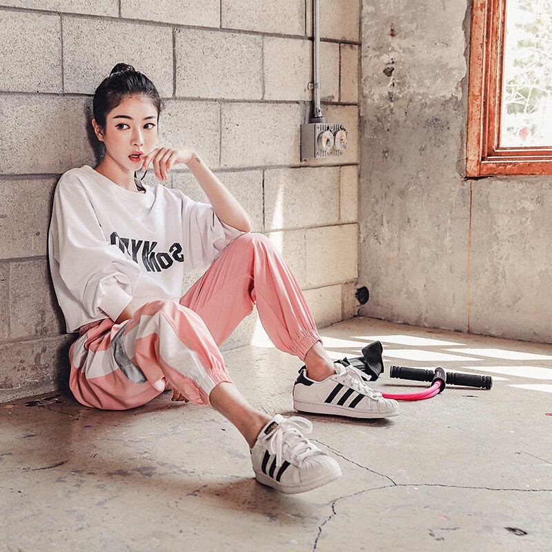 Sports Suit Women 2022 Summer Season New Women's Clothing Loose Casual Fashion Dance Gym Gym Red Yoga Clothes