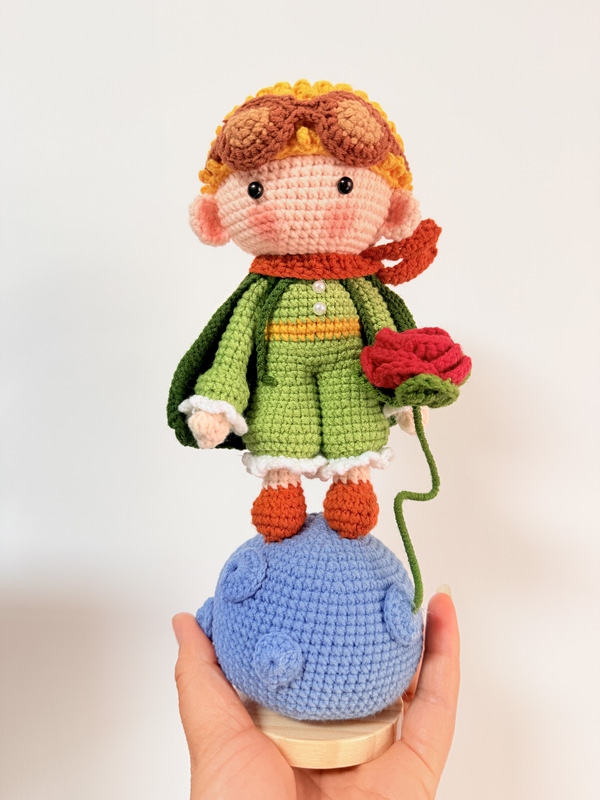 [Finished Product] DIY Crochet Little Prince and Planet Gift Birthday Present Ornament with Base